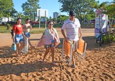 Foto de la galería: El verano se disfruta a pleno en las playas y el camping de la capital provincial  