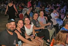 Foto de la galería: A pedido de la gente, revivimos más momentos de las inolvidables noches del Festival de la Música del Litoral