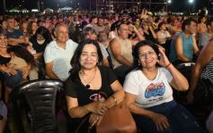 Foto de la galería: A pedido de la gente, revivimos más momentos de las inolvidables noches del Festival de la Música del Litoral