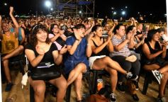 Foto de la galería: A pedido de la gente, revivimos más momentos de las inolvidables noches del Festival de la Música del Litoral