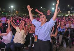 Foto de la galería: A pedido de la gente, revivimos más momentos de las inolvidables noches del Festival de la Música del Litoral