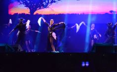 Foto de la galería: A pedido de la gente, revivimos más momentos de las inolvidables noches del Festival de la Música del Litoral