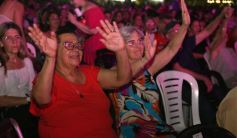 Foto de la galería: A pedido de la gente, revivimos más momentos de las inolvidables noches del Festival de la Música del Litoral