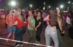 Foto de la galería: A pedido de la gente, revivimos más momentos de las inolvidables noches del Festival de la Música del Litoral