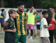 Foto de la galería: La Picada se consagró Campeón de la Liga Posadeña y desató la euforia en el Oeste