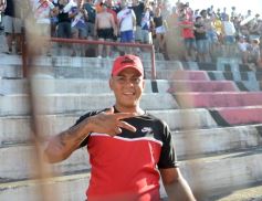 Foto de la galería: Guaraní Antonio Franco ya se prepara para recibir a Defensores de Vilelas 