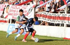 Foto de la galería: Guaraní Antonio Franco ya se prepara para recibir a Defensores de Vilelas 