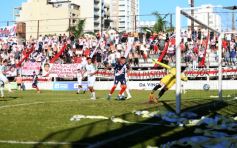 Foto de la galería: Guaraní Antonio Franco ya se prepara para recibir a Defensores de Vilelas 