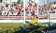 Foto de la galería: Guaraní Antonio Franco ya se prepara para recibir a Defensores de Vilelas 
