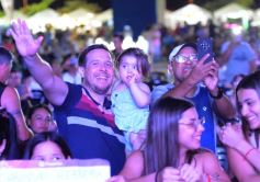 Foto de la galería: Revivimos el recuerdo de la última noche del Festival Nacional de la Música del Litoral en La Cascada