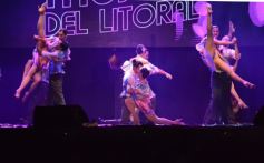 Foto de la galería: Revivimos el recuerdo de la última noche del Festival Nacional de la Música del Litoral en La Cascada