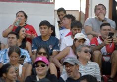 Foto de la galería: Un tropezón, pero con la ilusión intacta: Guaraní Antonio Franco buscará el ascenso en Chaco