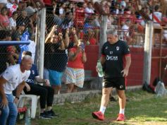 Foto de la galería: Un tropezón, pero con la ilusión intacta: Guaraní Antonio Franco buscará el ascenso en Chaco