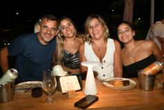 Foto de la galería: La noche de San Valentín en Posadas se disfrutó con mucho amor y en familia