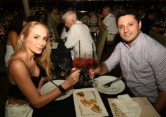 Foto de la galería: La noche de San Valentín en Posadas se disfrutó con mucho amor y en familia