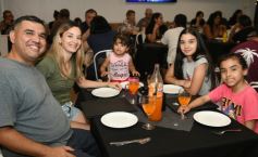 Foto de la galería: La noche de San Valentín en Posadas se disfrutó con mucho amor y en familia