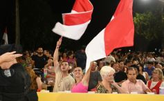 Foto de la galería: San Ignacio vibró al ritmo del Carnaval Provincial con todo el brillo y color de las comparsas
