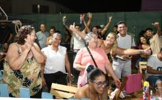 Foto de la galería: San Ignacio vibró al ritmo del Carnaval Provincial con todo el brillo y color de las comparsas