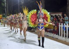 Foto de la galería: Un espectáculo inolvidable se vivió en San Ignacio con las comparsas del Carnaval Provincial