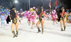 Foto de la galería: Un espectáculo inolvidable se vivió en San Ignacio con las comparsas del Carnaval Provincial