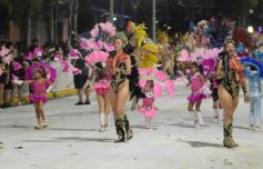 Foto de la galería: Un espectáculo inolvidable se vivió en San Ignacio con las comparsas del Carnaval Provincial