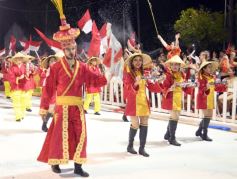 Foto de la galería: Un espectáculo inolvidable se vivió en San Ignacio con las comparsas del Carnaval Provincial