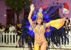 Foto de la galería: Un espectáculo inolvidable se vivió en San Ignacio con las comparsas del Carnaval Provincial