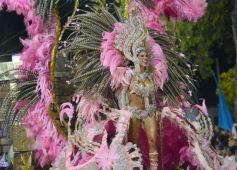 Foto de la galería: Un espectáculo inolvidable se vivió en San Ignacio con las comparsas del Carnaval Provincial