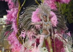 Foto de la galería: Un espectáculo inolvidable se vivió en San Ignacio con las comparsas del Carnaval Provincial