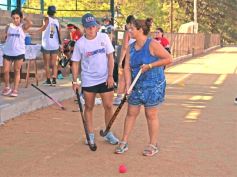 Foto de la galería: “Luchi” Von der Heyde compartió su profesionalismo en una clínica de hockey en Centro de Cazadores