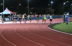 Foto de la galería: Posadas vivió una fiesta del atletismo con el Campeonato Provincial de 10.000 metros en el CePARD