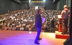 Foto de la galería: Mucha emoción y expectativa en la ceremonia de bienvenida a los ingresantes del Instituto Ruiz de Montoya