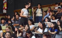 Foto de la galería: Mucha emoción y expectativa en la ceremonia de bienvenida a los ingresantes del Instituto Ruiz de Montoya
