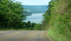 Foto de la galería: Postales de la costa del río Uruguay y de misioneros que viajan a Brasil buscando posibilidades de trabajo