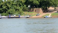 Foto de la galería: Postales de la costa del río Uruguay y de misioneros que viajan a Brasil buscando posibilidades de trabajo