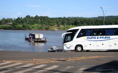 Foto de la galería: Postales de la costa del río Uruguay y de misioneros que viajan a Brasil buscando posibilidades de trabajo