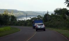 Foto de la galería: Postales de la costa del río Uruguay y de misioneros que viajan a Brasil buscando posibilidades de trabajo