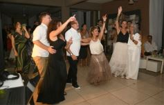 Foto de la galería: Emoción, brindis y fiesta en la boda de Griselda y María José