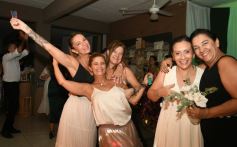 Foto de la galería: Emoción, brindis y fiesta en la boda de Griselda y María José