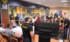 Foto de la galería: Presentación oficial de la Súper Liga del fútbol posadeño con los 12 equipos que ya palpitan el inicio 