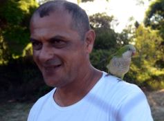 Foto de la galería: En el inicio de la Super Liga Huracán comenzó con el pie derecho y se impuso 1-0 ante Crucero