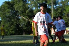 Foto de la galería: En el inicio de la Super Liga Huracán comenzó con el pie derecho y se impuso 1-0 ante Crucero