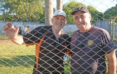 Foto de la galería: En el inicio de la Super Liga Huracán comenzó con el pie derecho y se impuso 1-0 ante Crucero