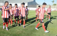 Foto de la galería: Mitre se quedó con el triunfo ante Candelaria en la primera fecha de la Super Liga 