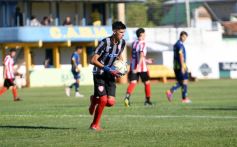 Foto de la galería: Mitre se quedó con el triunfo ante Candelaria en la primera fecha de la Super Liga 