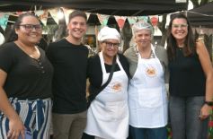 Sixto Fotografías. Sociedad. Varios - En el Parque Paraguayo las emprendedoras expusieron sus productos y compartieron experiencias 