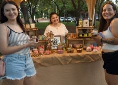 Foto de la galería: En el Parque Paraguayo las emprendedoras expusieron sus productos y compartieron experiencias 