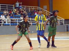 Foto de la galería: El Torneo Apertura 2026 de Futsal Femenino de la Liga Posadeña comenzó con gran entusiasmo en el “Finito” 