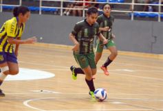Foto de la galería: El Torneo Apertura 2026 de Futsal Femenino de la Liga Posadeña comenzó con gran entusiasmo en el “Finito” 
