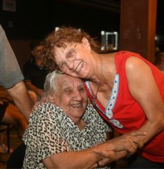 Foto de la galería: El Barrio El Territorio celebró el 38° aniversario entre anécdotas, recuerdos y buena música